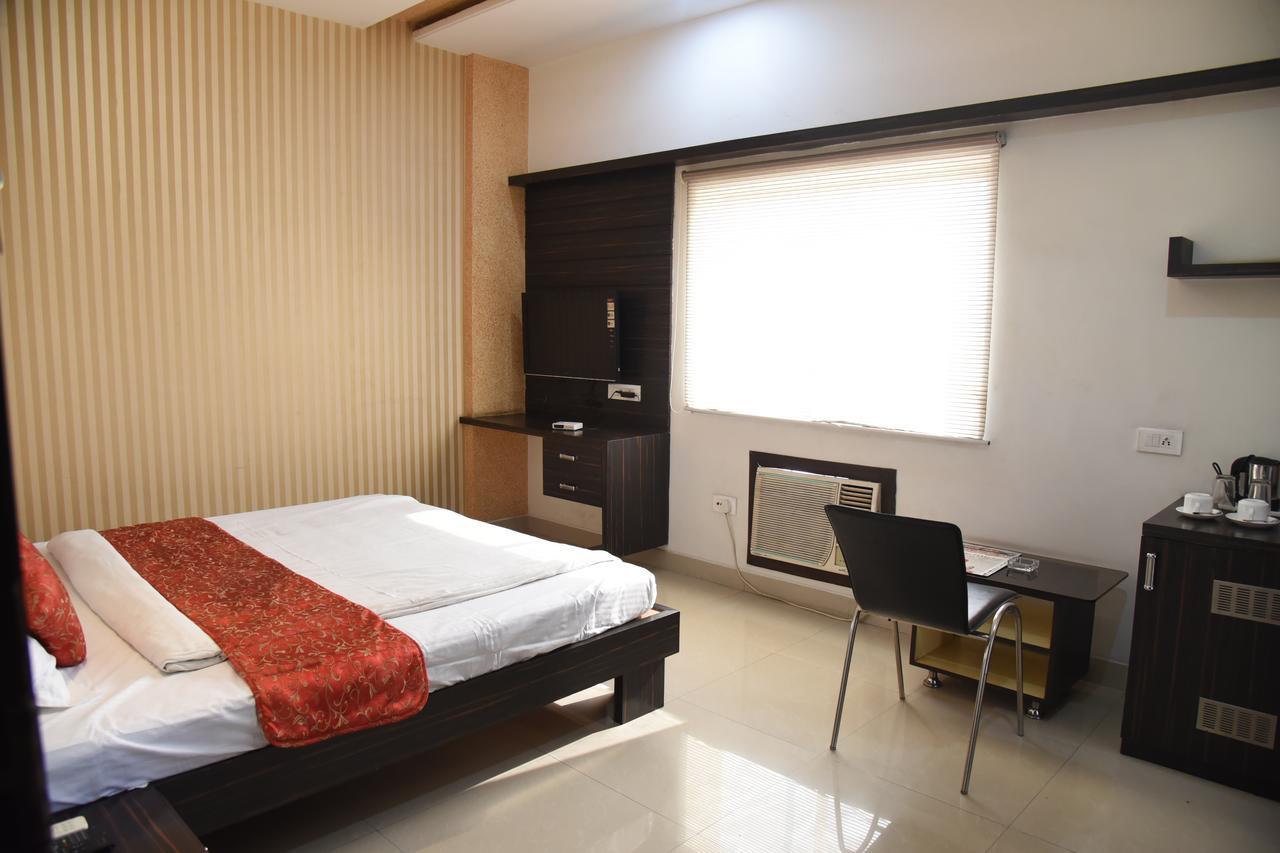 Hotel Pink Pearl Raigarh Pokój zdjęcie