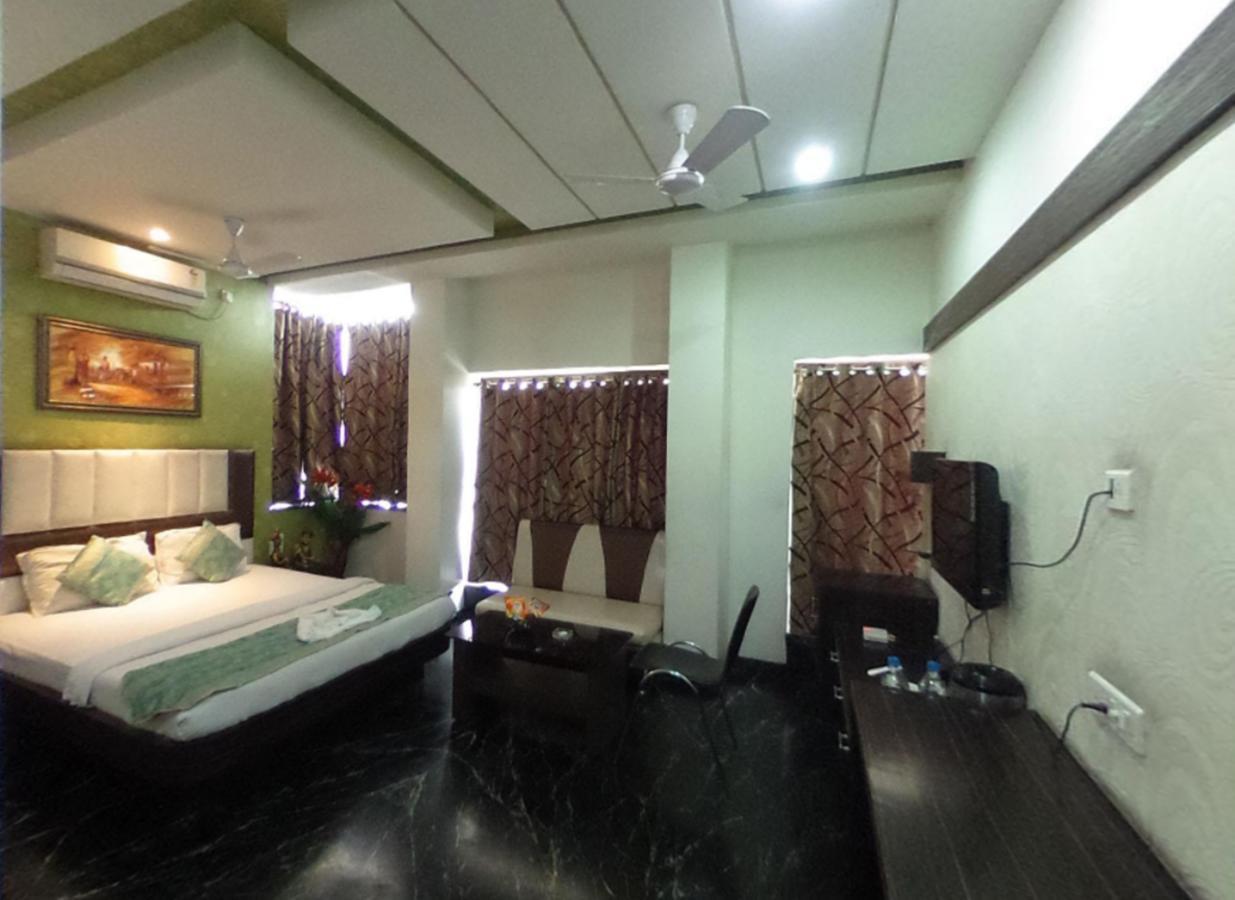 Hotel Pink Pearl Raigarh Zewnętrze zdjęcie