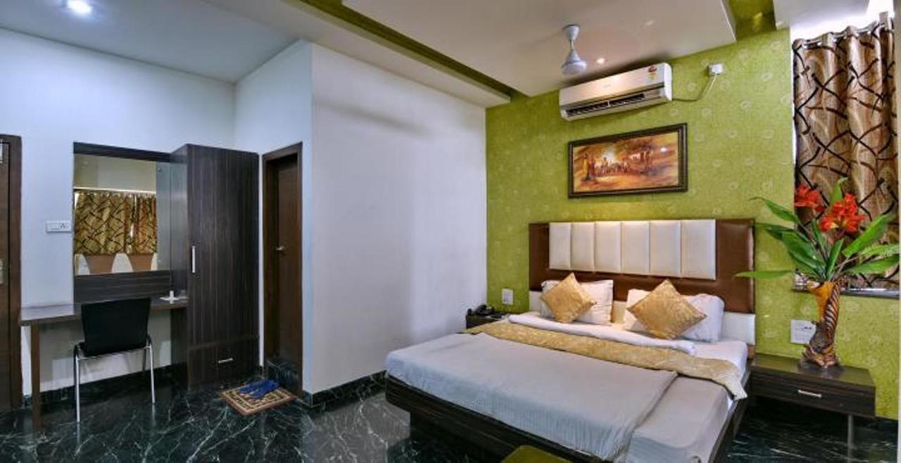 Hotel Pink Pearl Raigarh Zewnętrze zdjęcie